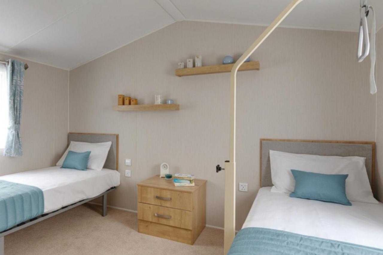 Newperran Holiday Park New Quay Esterno foto