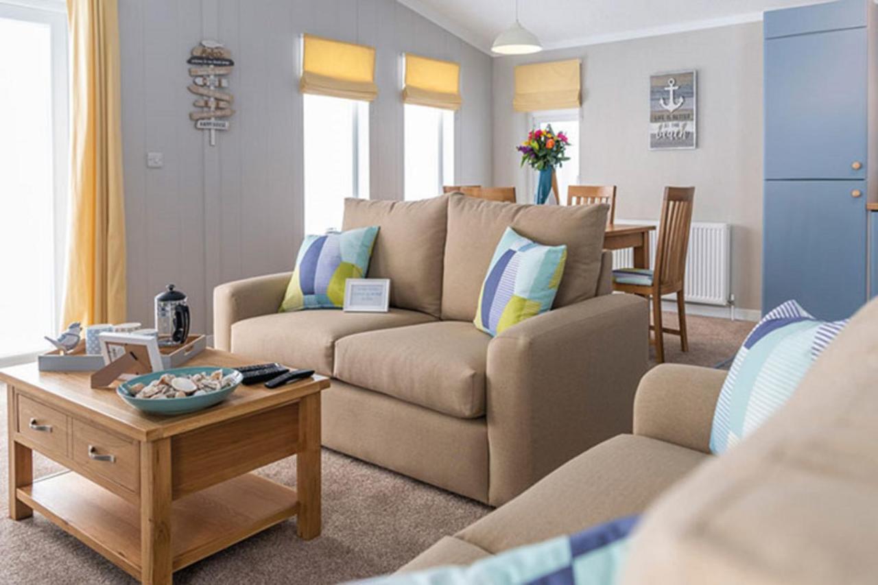 Newperran Holiday Park New Quay Esterno foto