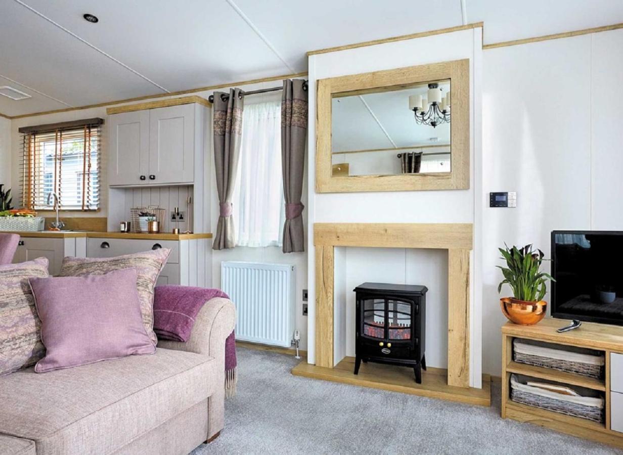 Newperran Holiday Park New Quay Esterno foto