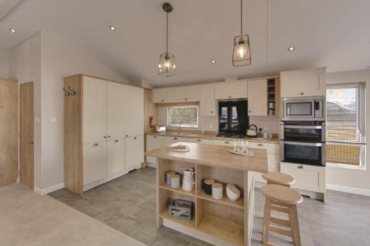 Newperran Holiday Park New Quay Esterno foto