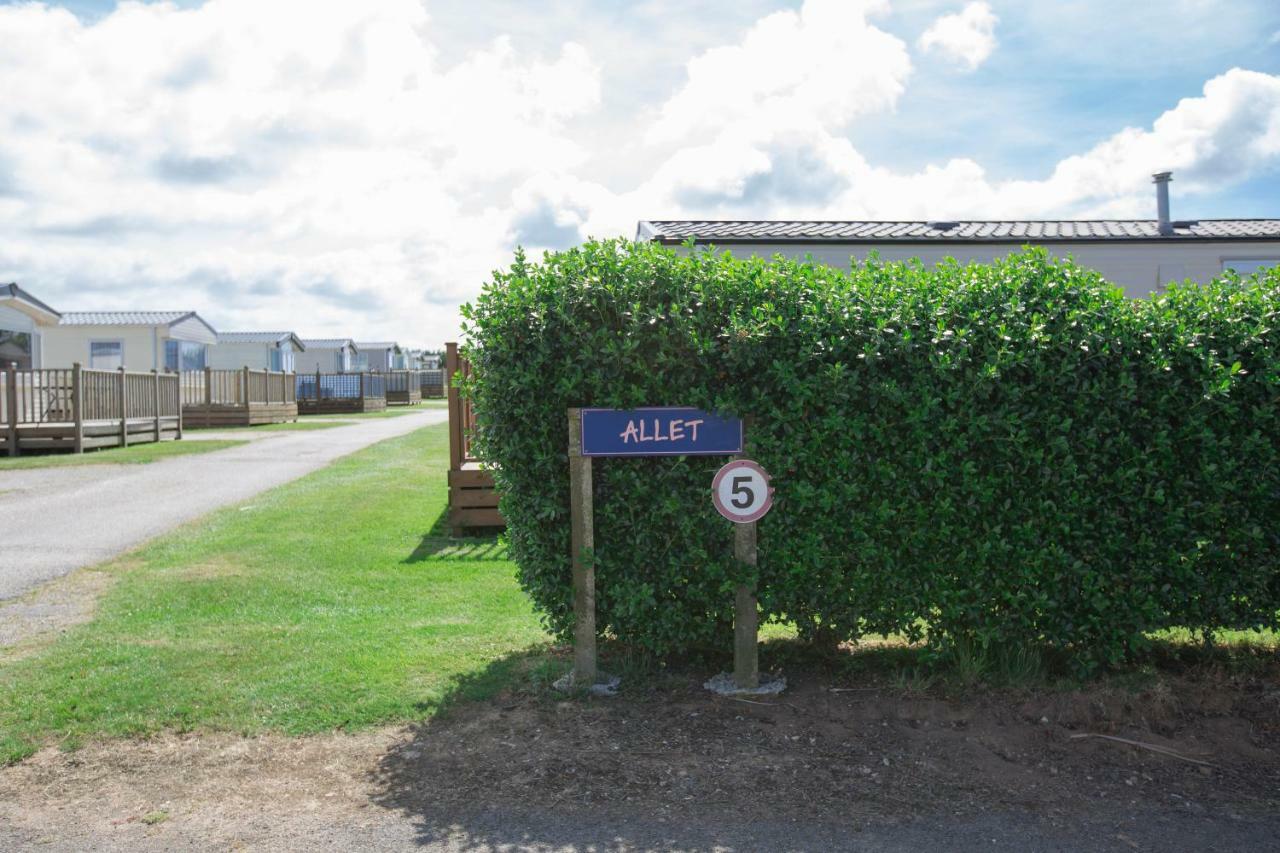 Newperran Holiday Park New Quay Esterno foto