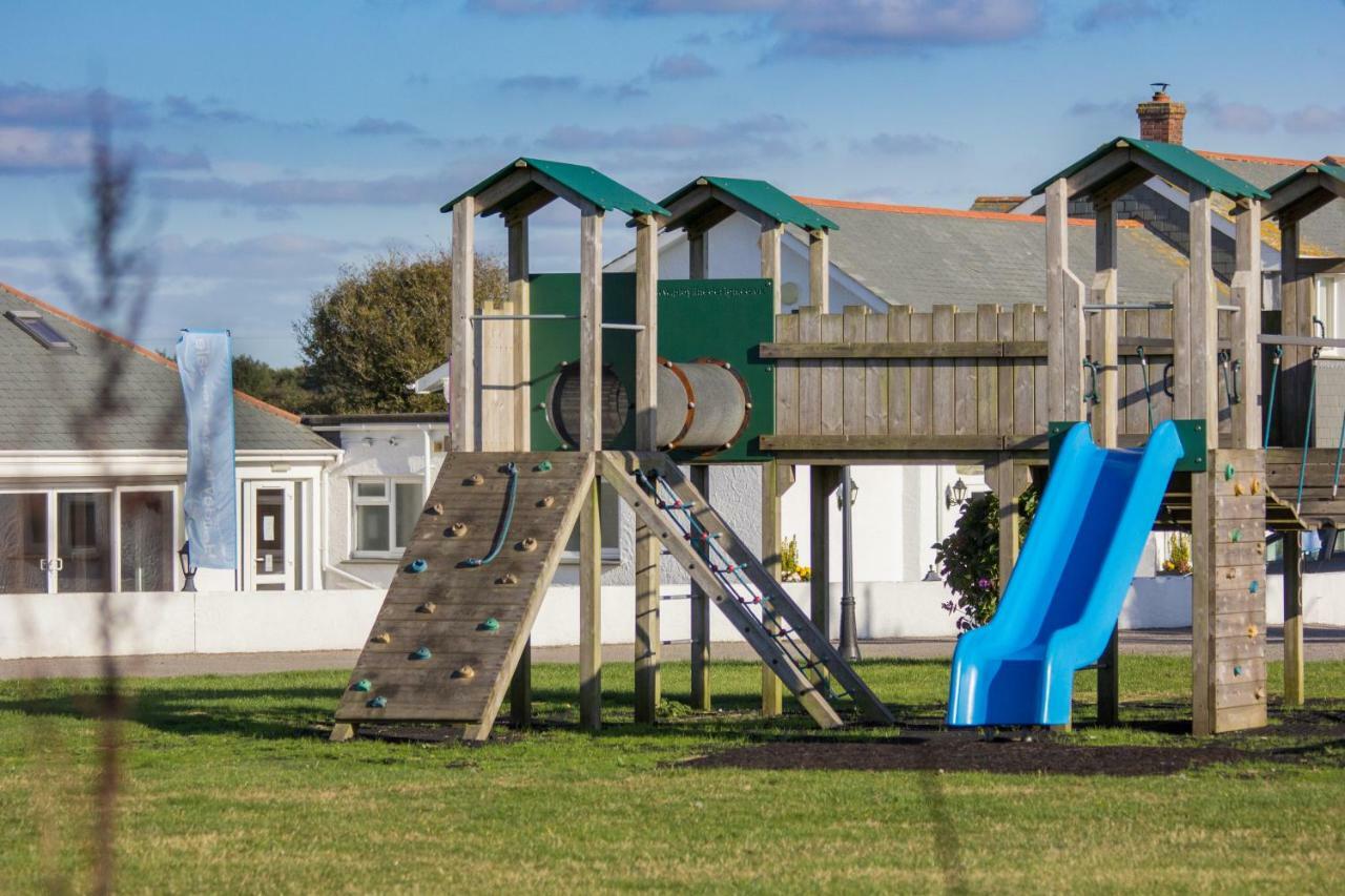 Newperran Holiday Park New Quay Esterno foto